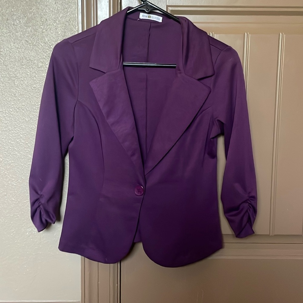 Purple cropped blazer